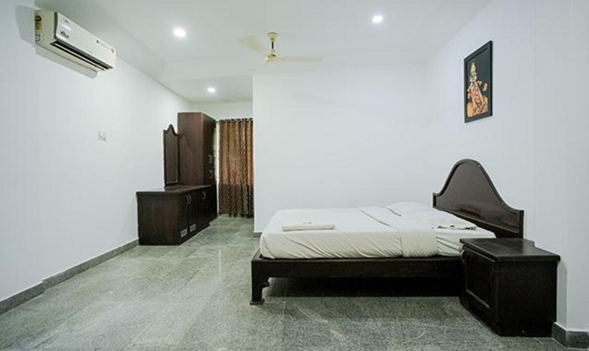 Fabhotel Lime Light Kochi Kültér fotó