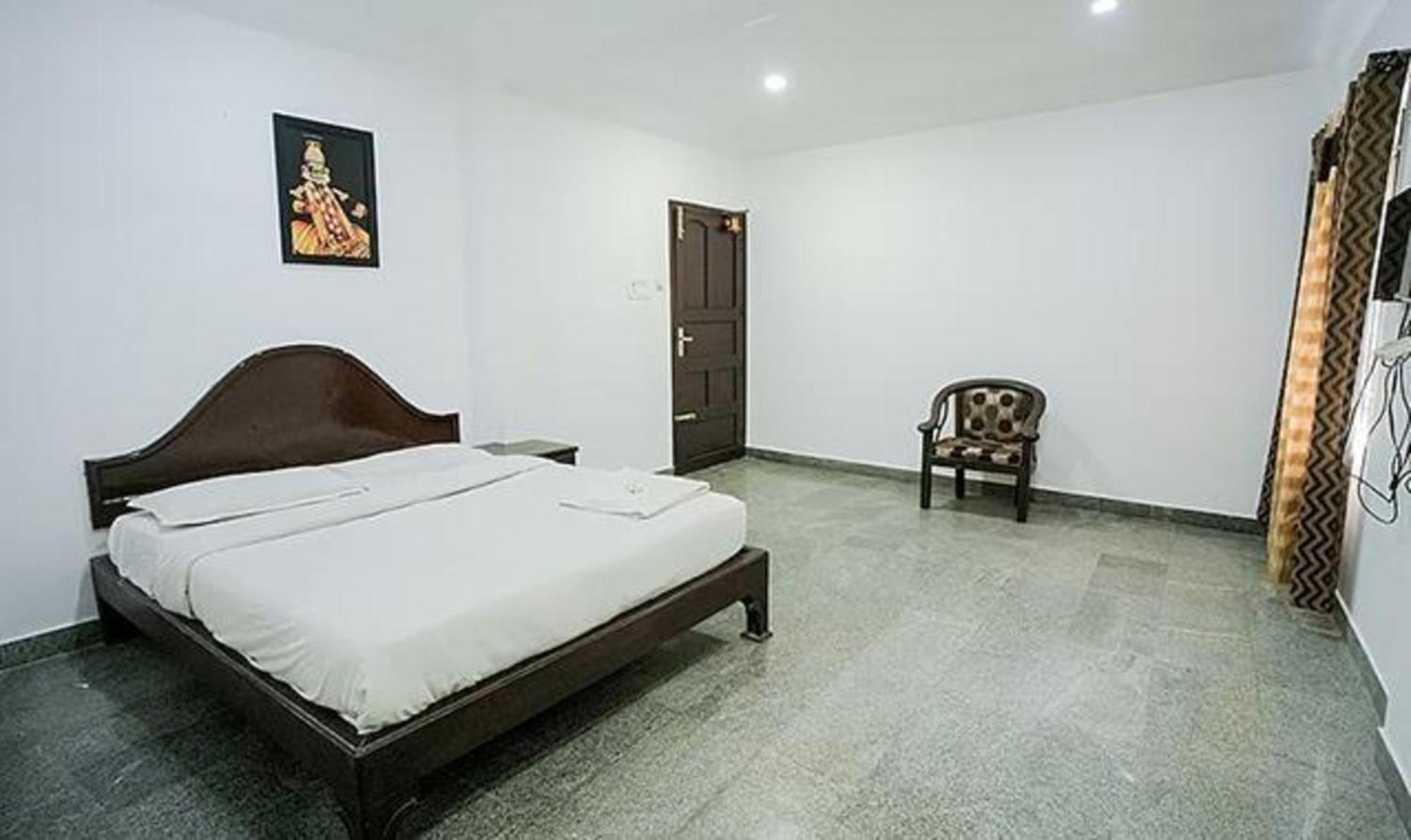 Fabhotel Lime Light Kochi Kültér fotó